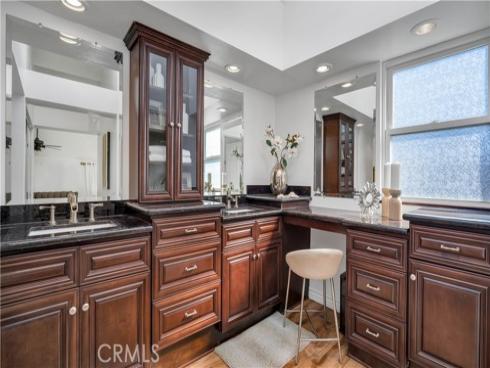 7 Nantucket , Irvine, CA