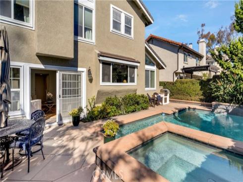 7 Nantucket , Irvine, CA