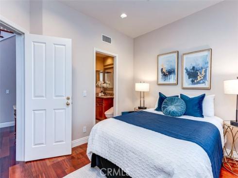 16 Sovente , Irvine, CA