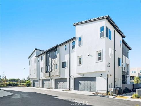 158  Restore  , Irvine, CA