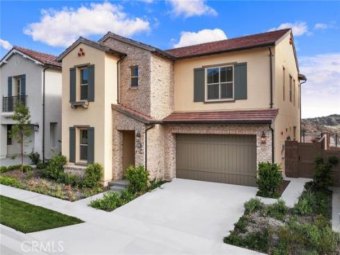 206  Collino  , Irvine, CA