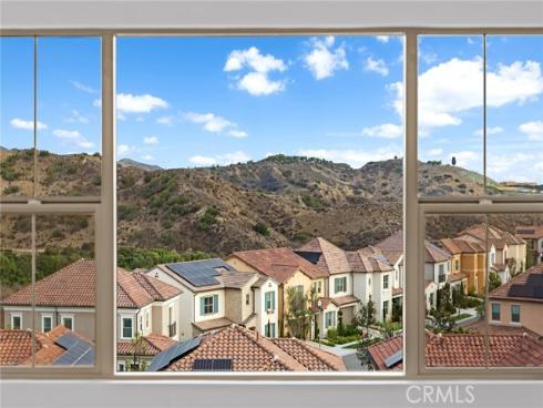 206  Collino  , Irvine, CA