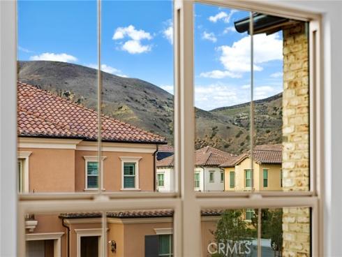 206  Collino  , Irvine, CA