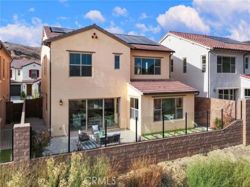 206  Collino  , Irvine, CA
