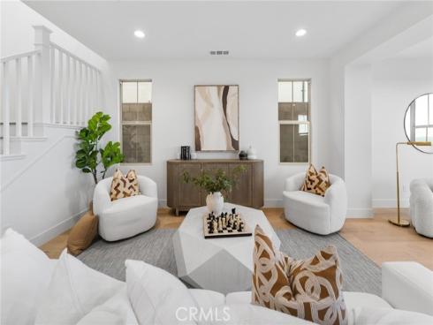 206  Collino  , Irvine, CA