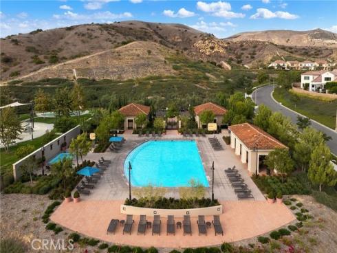 206  Collino  , Irvine, CA