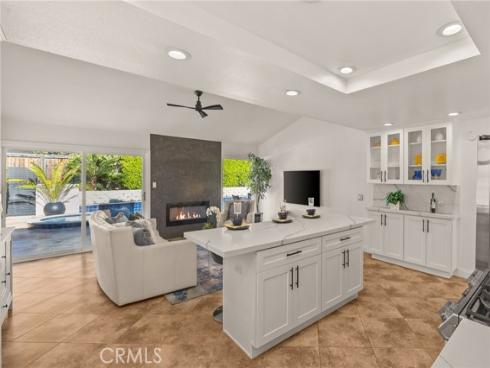 9 Sheridan , Irvine, CA