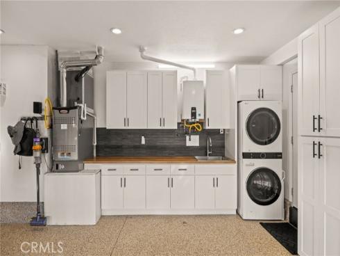 9 Sheridan , Irvine, CA