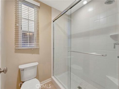 114 Chestnut Grove, Irvine, CA