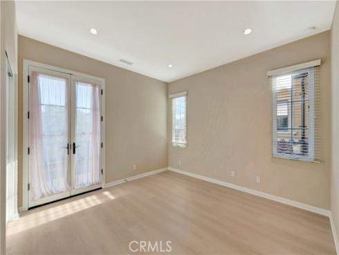 114 Chestnut Grove, Irvine, CA