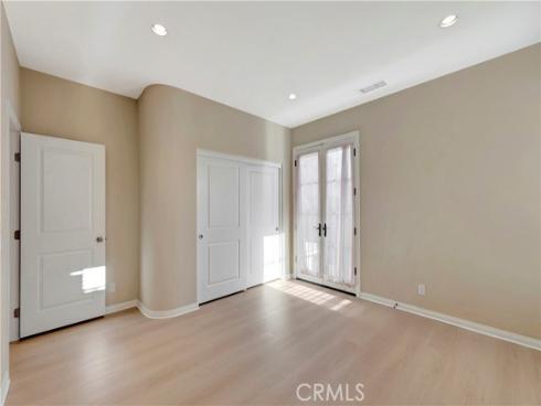 114 Chestnut Grove, Irvine, CA