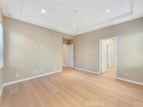 114 Chestnut Grove, Irvine, CA