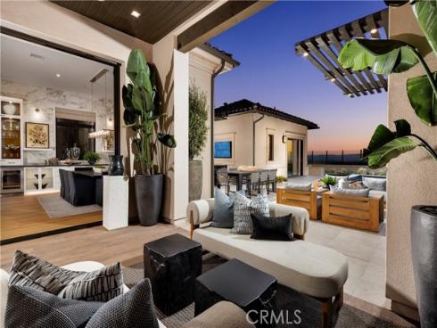 533 Peninsula , Irvine, CA