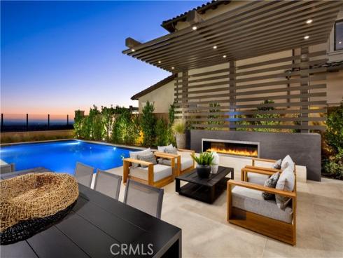 533 Peninsula , Irvine, CA