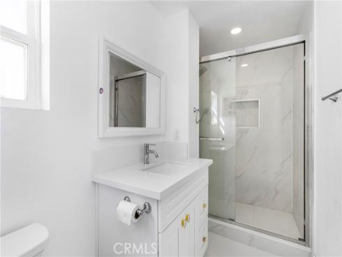 98 Winslow , Irvine, CA