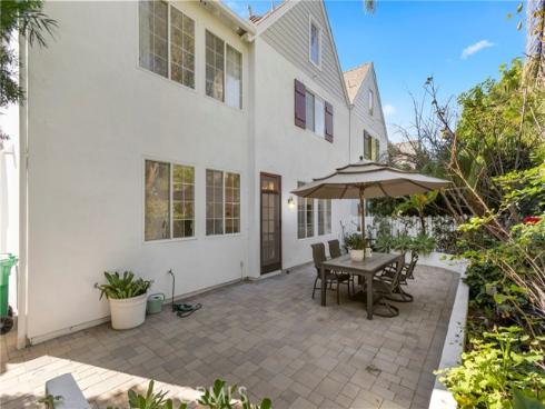 98 Winslow , Irvine, CA