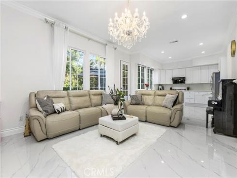 98 Winslow , Irvine, CA