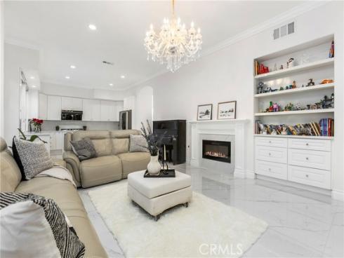 98 Winslow , Irvine, CA