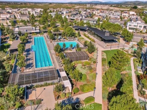 252 Chorus , Irvine, CA