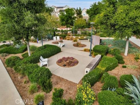 252 Chorus , Irvine, CA