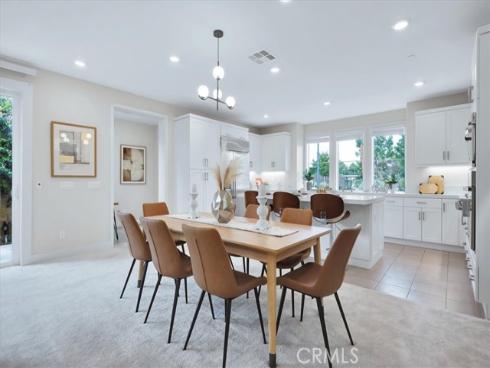 252 Chorus , Irvine, CA