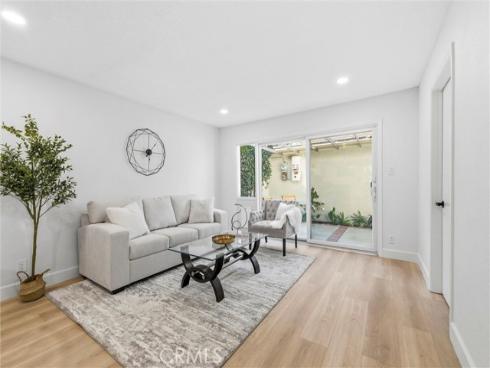 4181 Sandburg , Irvine, CA