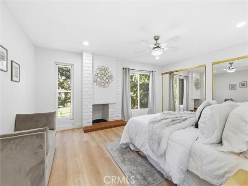 4181 Sandburg , Irvine, CA