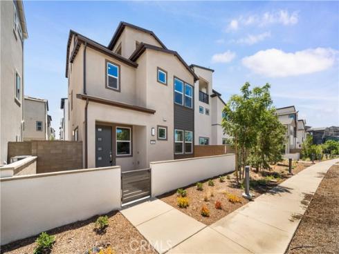 410 Lobata , Irvine, CA