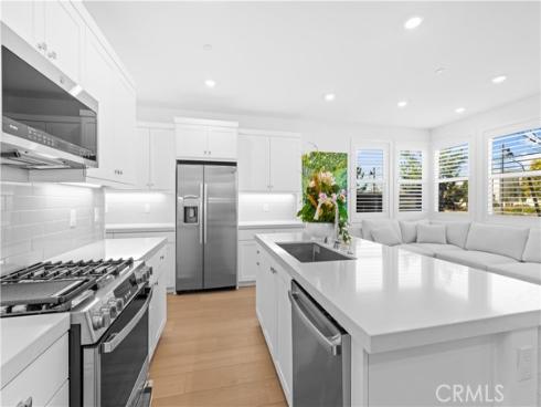 410 Lobata , Irvine, CA