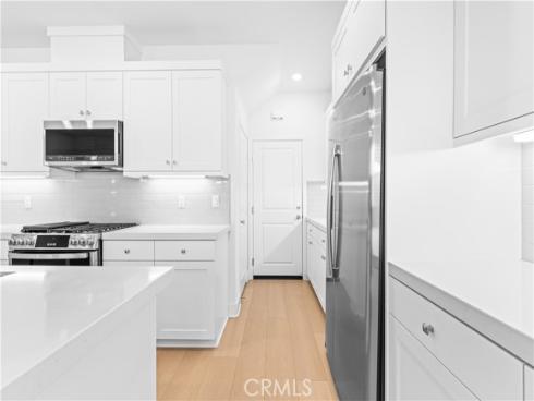 410 Lobata , Irvine, CA