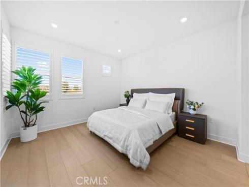 410 Lobata , Irvine, CA