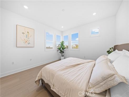 410 Lobata , Irvine, CA