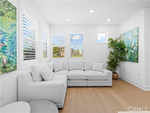 410 Lobata , Irvine, CA