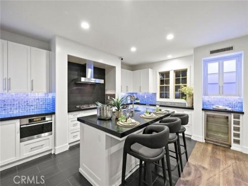 29 Small Grove , Irvine, CA