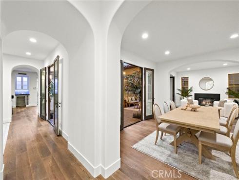 29 Small Grove , Irvine, CA