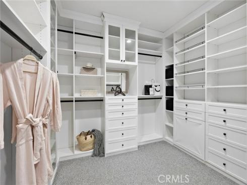 29 Small Grove , Irvine, CA