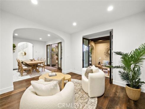 29 Small Grove , Irvine, CA