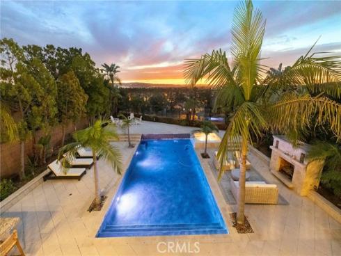 29 Small Grove , Irvine, CA