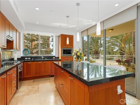 3049 Scholarship , Irvine, CA