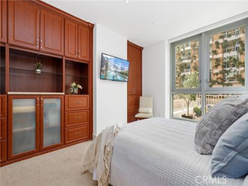 3049 Scholarship , Irvine, CA