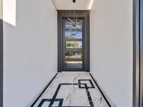 18802 Saginaw Dr , Irvine, CA