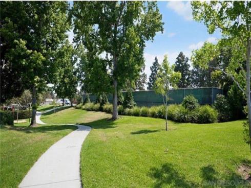 18802 Saginaw Dr , Irvine, CA