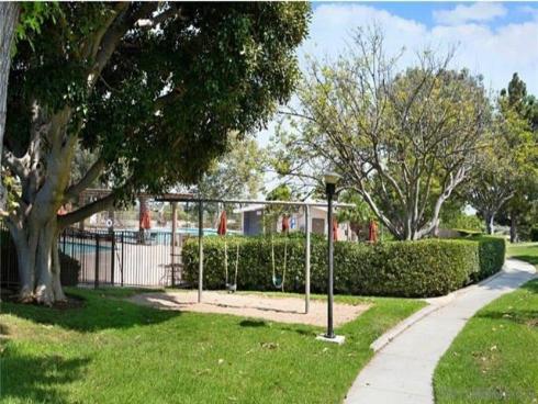 18802 Saginaw Dr , Irvine, CA