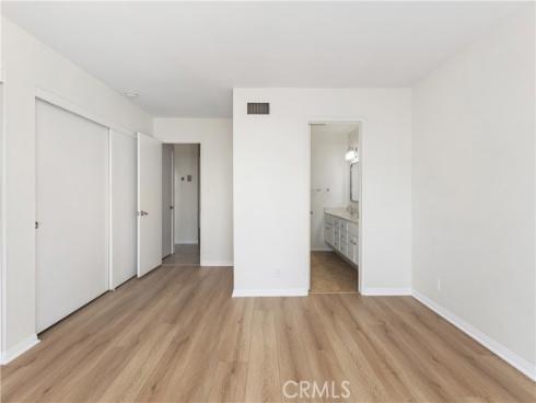 22 Meadowsweet , Irvine, CA