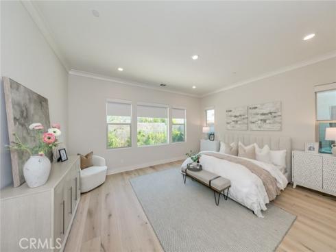 56 Chasma , Irvine, CA