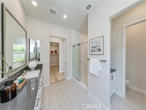 56 Chasma , Irvine, CA