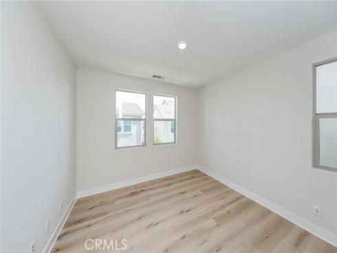 56 Chasma , Irvine, CA