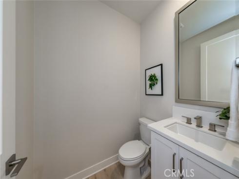 56 Chasma , Irvine, CA