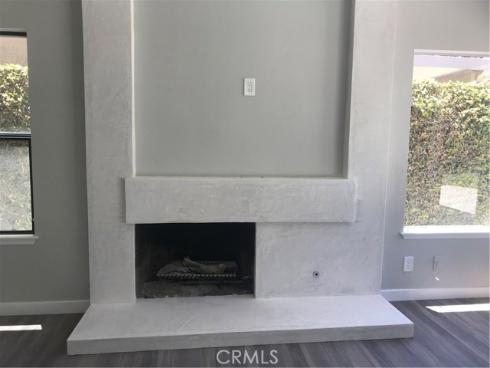 27  Alameda  , Irvine, CA