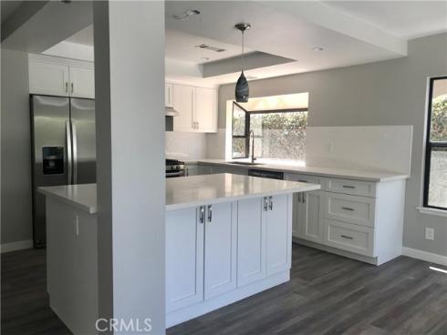 27  Alameda  , Irvine, CA